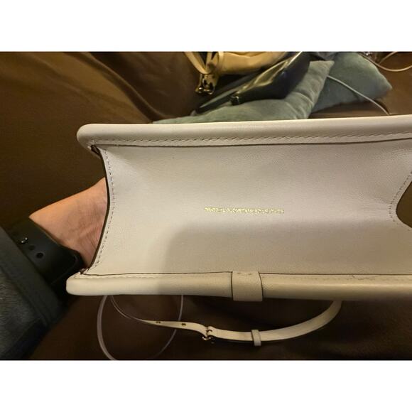 Coach Willis REISSUE Top Handle 18 with Garden Embroidery - Picture 2 of 7